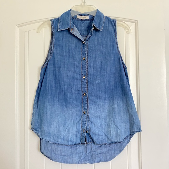 Forever 21 Ombré Denim Sleeveless Button-Up - XS - Picture 1 of 3